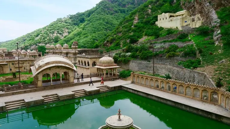 Tips for Visitors to the Hawa Mahal