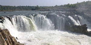 Pachmarhi waterfall Adventure