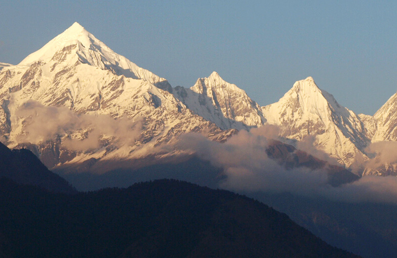 Panchachuli-base-camp-kuari-pass-trek