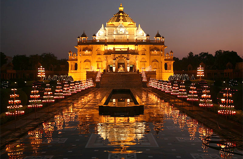 akshardham-temple-ahmedabad