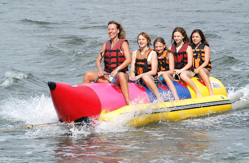 bumper-banana-boats-gokarna-karnataka