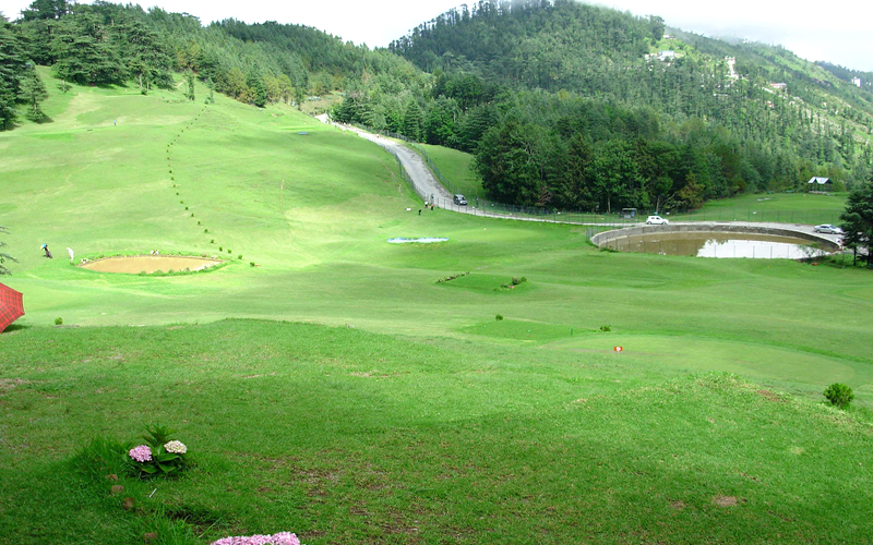 pahalgam golf course india