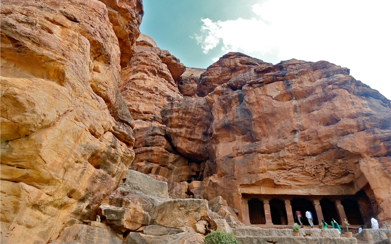 badami caves temple india