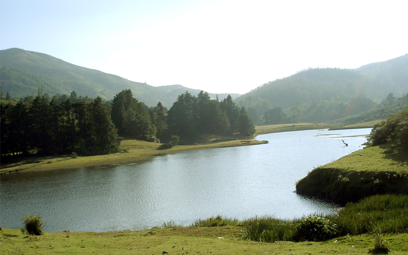 lake in coonoor india