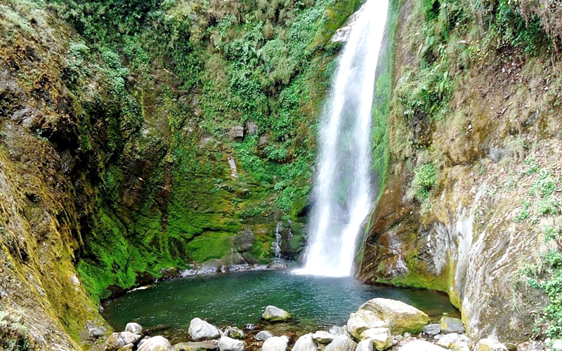 waterfall at kanchenjunga