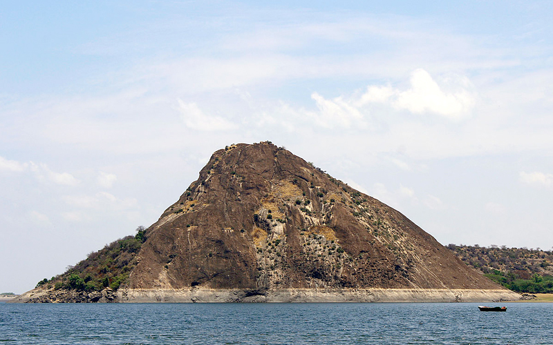 thirumoorthy-hills-india