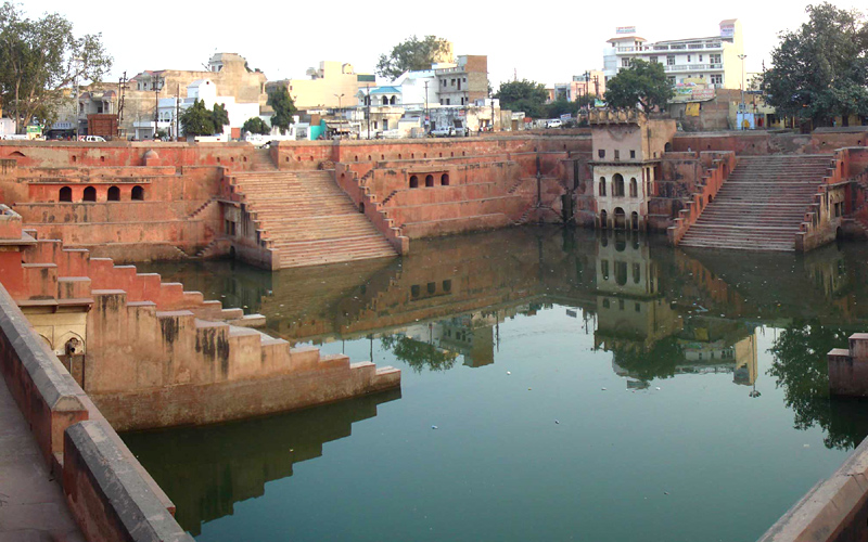 radha-kund-india