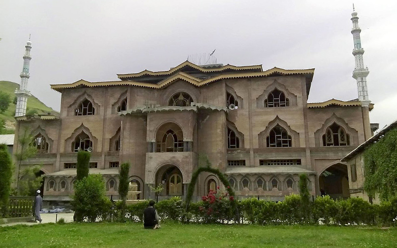 jama-masjid-shopian-india