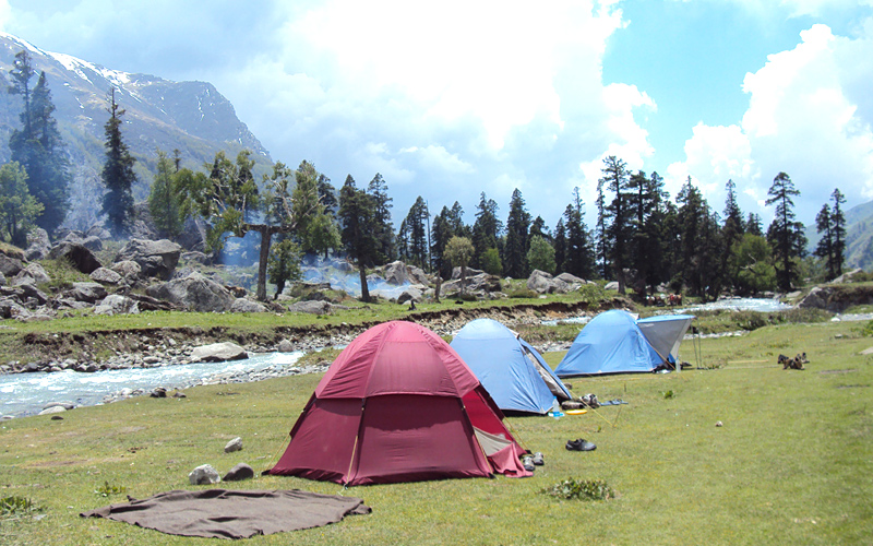 camping-in-har-ki-doon-india