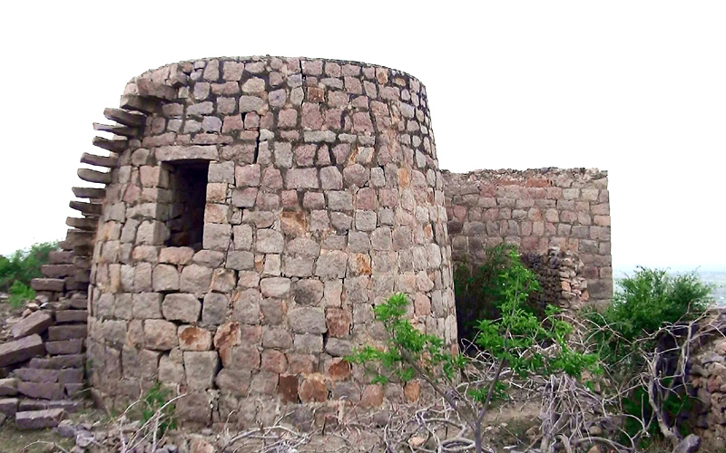 shahapur-fort-india