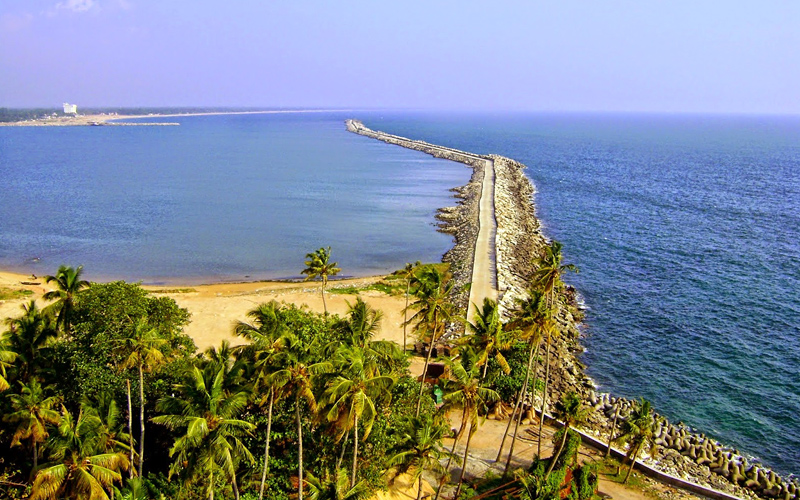 ashtamudi-lake-india