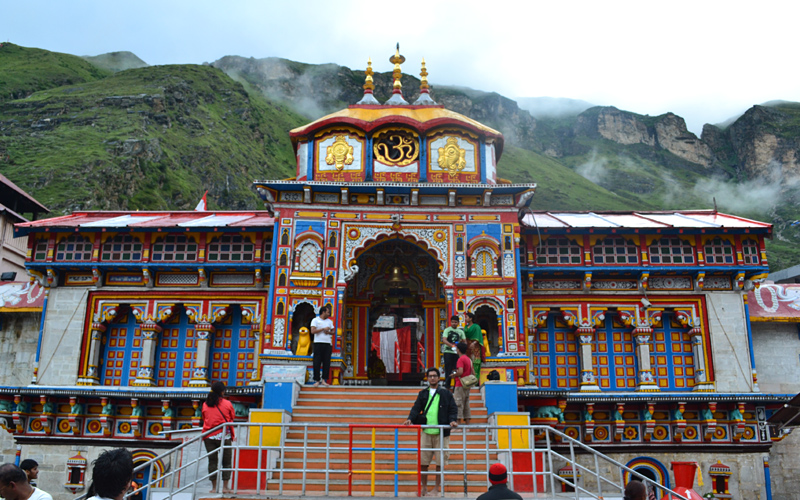 badrinath-temple-india