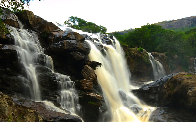 thoovanam-falls-india