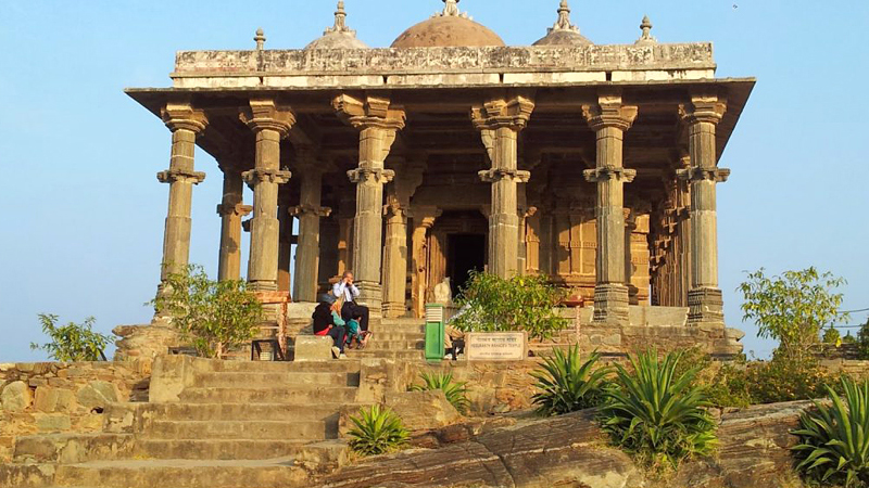 neelkanth-mahadeo-temple-india