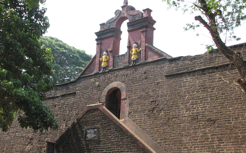 thalasseri-fort-india