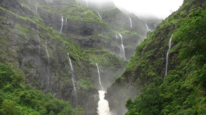 waterfalls-near-ganpatipule-india