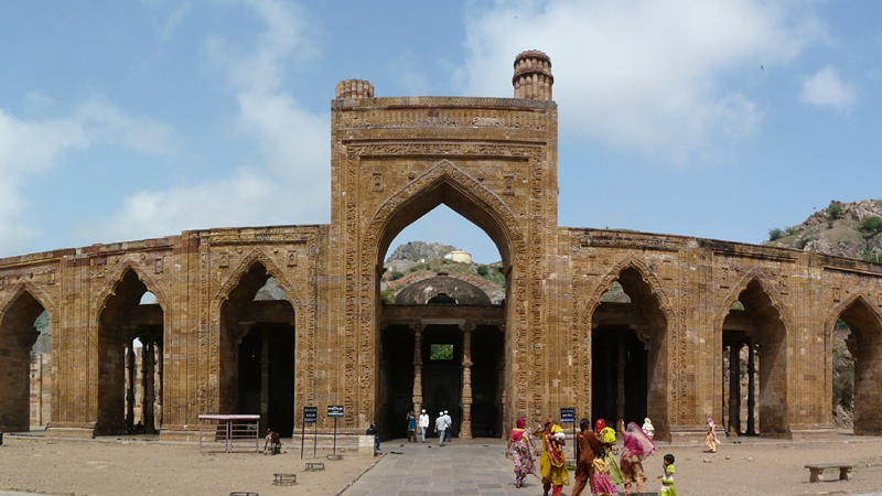 adhai-noise-ka-johnpra-india