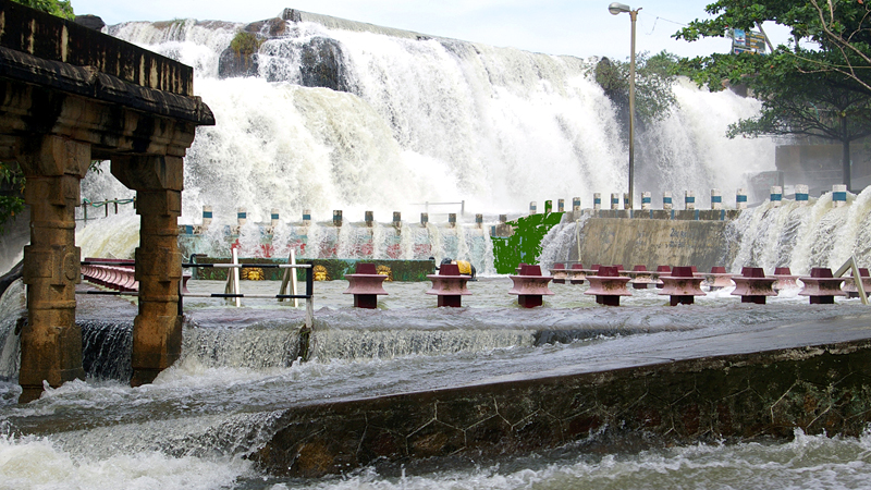 thirparappu-falls-india