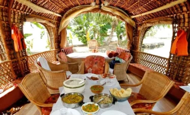 House-boat-inside