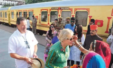 Palace-on-Wheels-Train