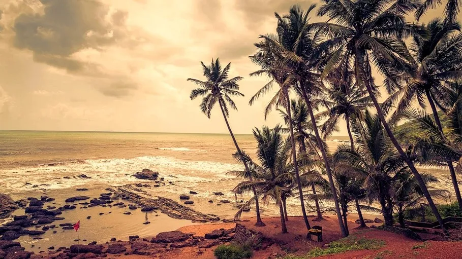 anjuna-beach