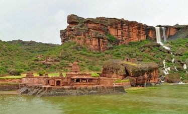 badami-cave