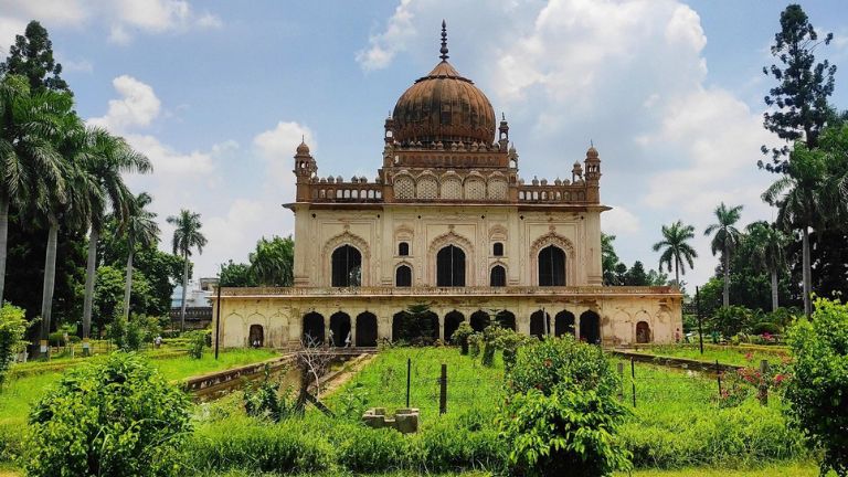 Gulab Bari