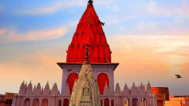 Hanuman Garhi Temple