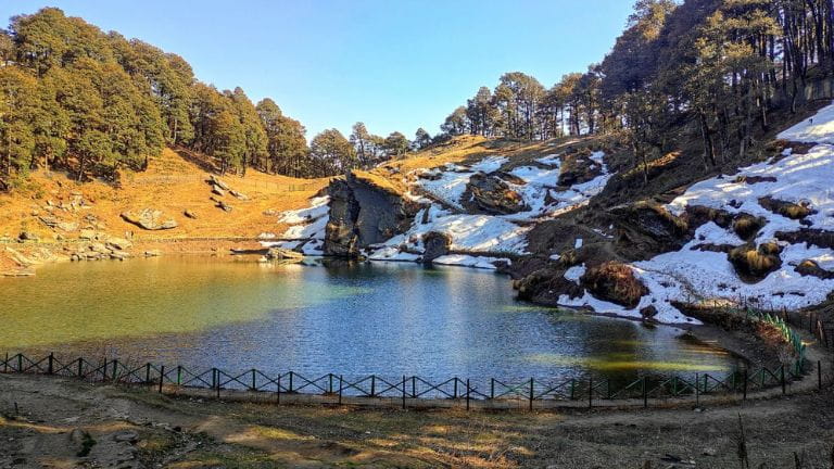 Trek to Serolsar Lake