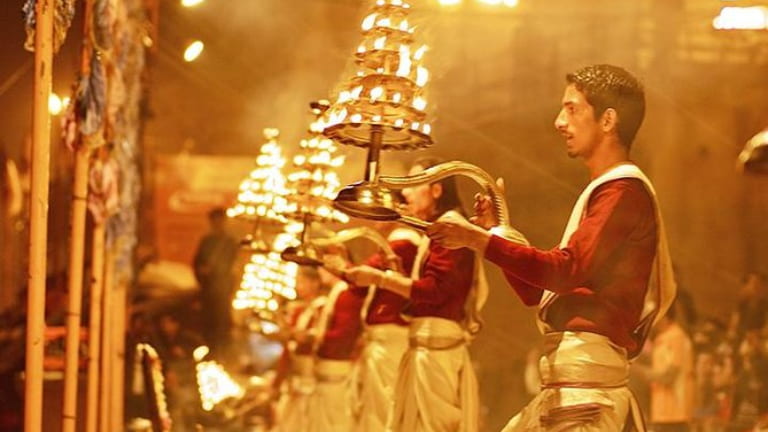 Watch Evening Aarti