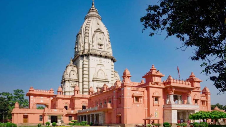 Kashi Vishwanath Jyotirlinga – Uttar Pradesh