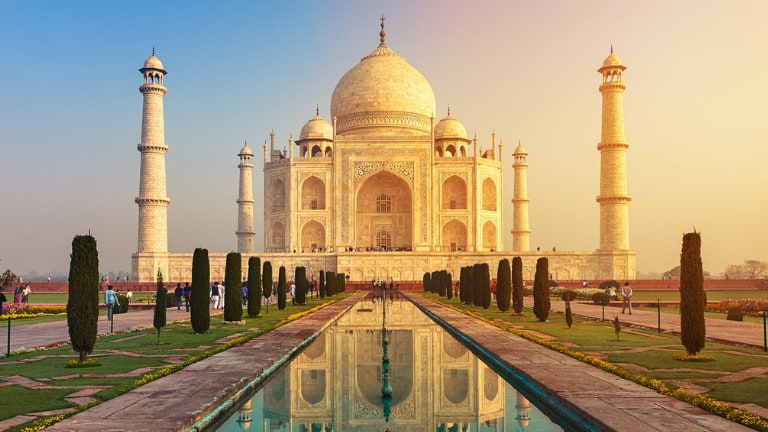 Taj Mahal – Agra, Uttar Pradesh