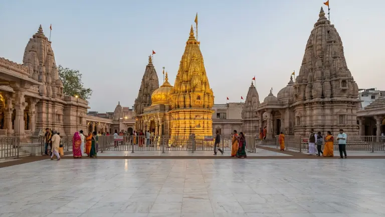 Tips for Pilgrims and First-Time Visitors to Kashi Vishwanath Temple